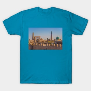 Uzbekistan. Khiva. Itchan Kala. From the vantage point. T-Shirt